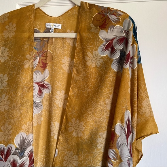 Beautiful Flowy Gold Blue Kimono by Woven Heart ONE SIZE - Picture 11 of 16